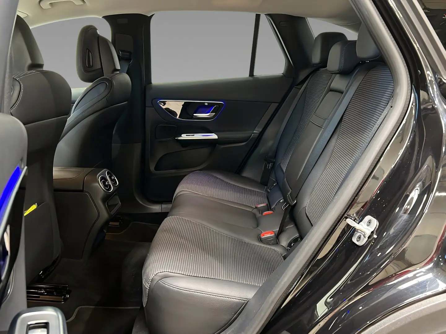 GLC 300 de 4M AVANTGARDE+LED+DISTR+AMG-Felg+Memo