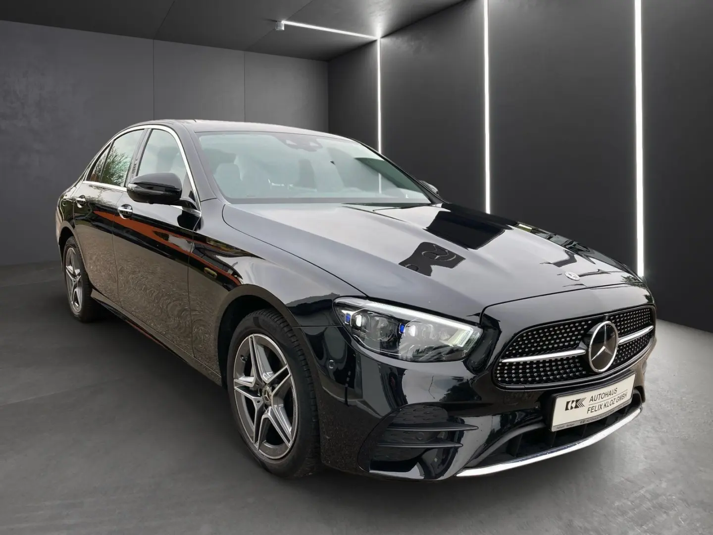 E 300 e 4M AMGL/Ventilation/360/Burmester/HUD/Sunroof