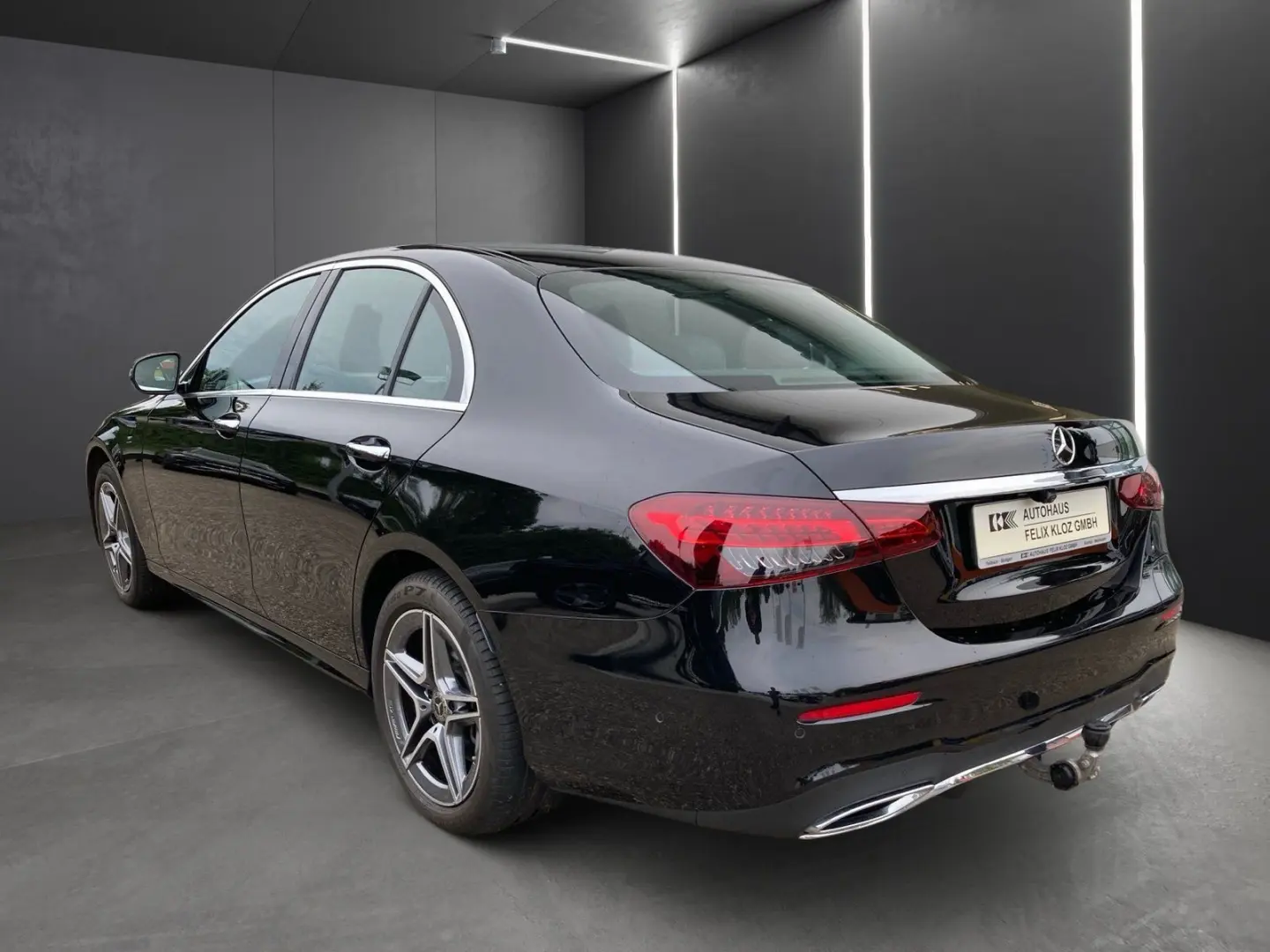 E 300 e 4M AMGL/Ventilation/360/Burmester/HUD/Sunroof