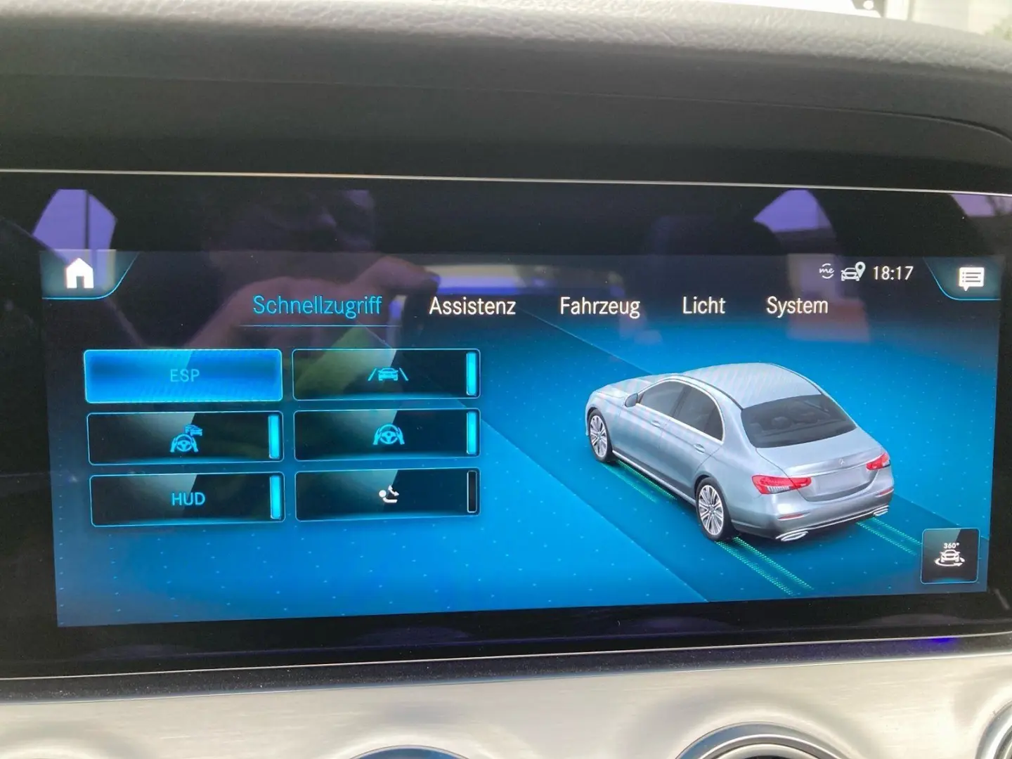 E 300 e 4M AMGL/Ventilation/360/Burmester/HUD/Sunroof