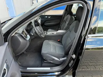 XC60 Inscription Expression Recharge Plug-In Hyb