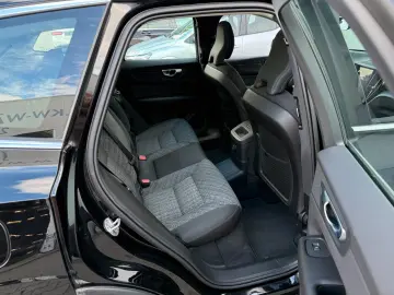 XC60 Inscription Expression Recharge Plug-In Hyb