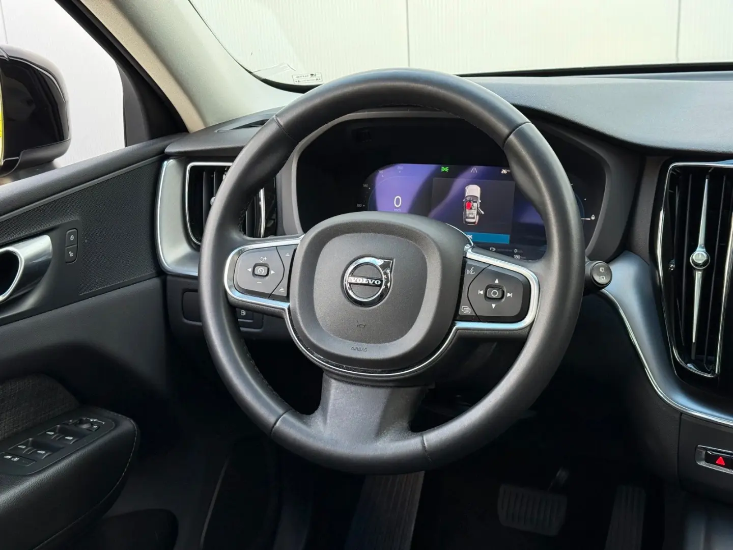 XC60 Inscription Expression Recharge Plug-In Hyb
