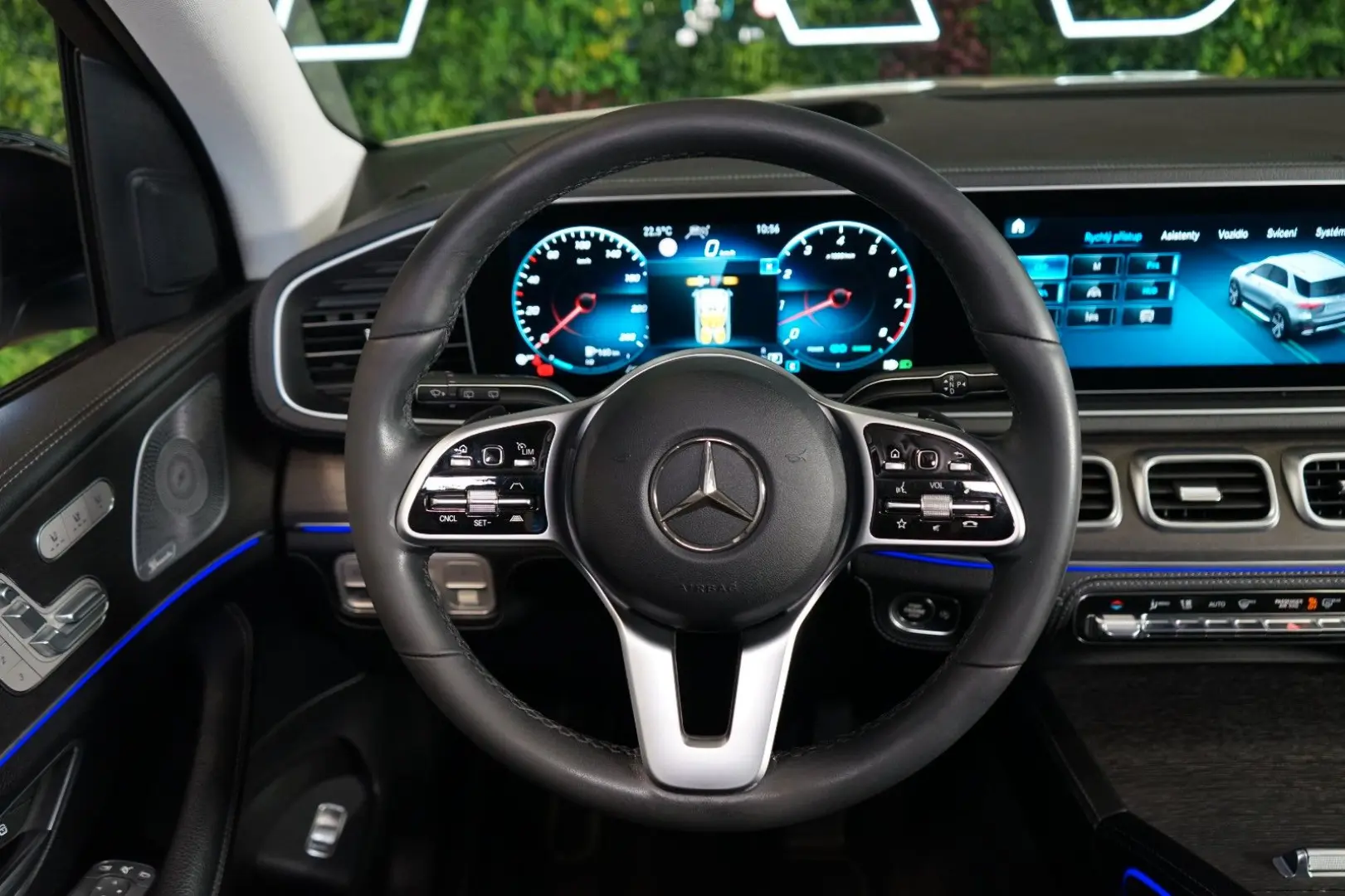 GLE450*4M*PANO*MASSAGE*TOW*360*7-SEATS*