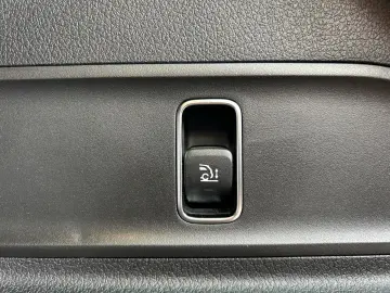GLE 300 d 4M AMG+AHK+AIRMATIC+360°+KEYLE+BURMEST