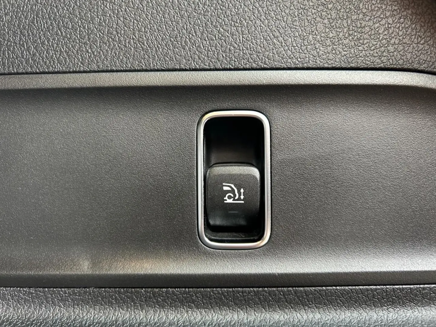 GLE 300 d 4M AMG+AHK+AIRMATIC+360°+KEYLE+BURMEST