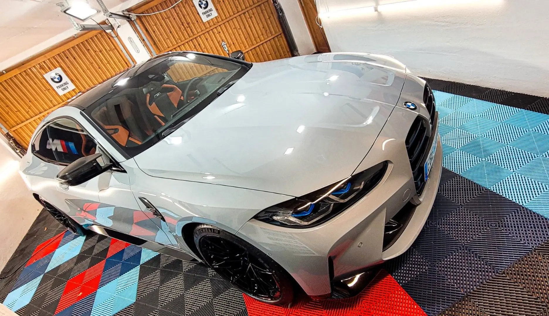 BMW M4 Carbon Handschalter Garantie bis 2027