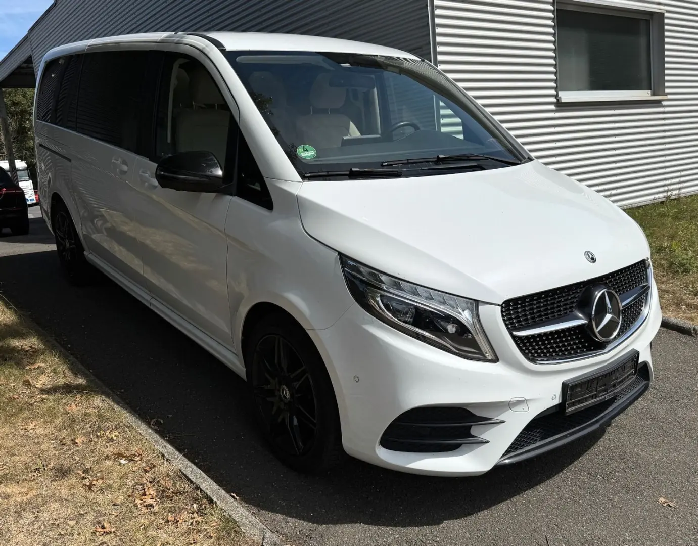 Mercedes-Benz V 300 d Lang Exclusive Edition AMG-Line 4Matic