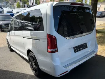 Mercedes-Benz V 300 d Lang Exclusive Edition AMG-Line 4Matic