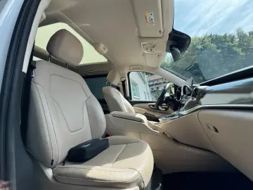 Mercedes-Benz V 300 d Lang Exclusive Edition AMG-Line 4Matic