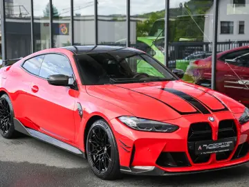 M4 Competition xDrive M Race Track M Performance