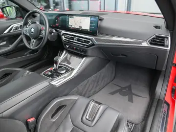 M4 Competition xDrive M Race Track M Performance