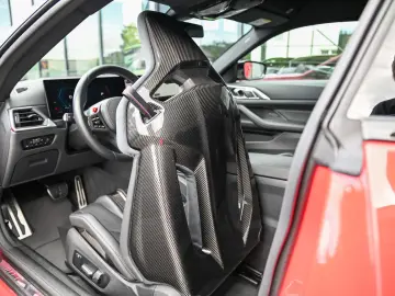 M4 Competition xDrive M Race Track M Performance