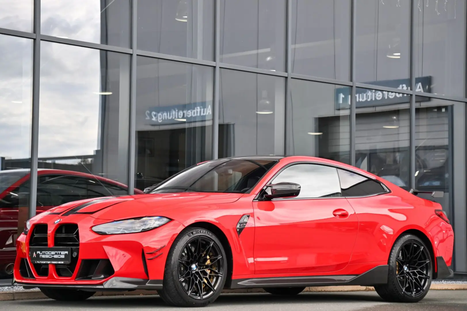 M4 Competition xDrive M Race Track M Performance