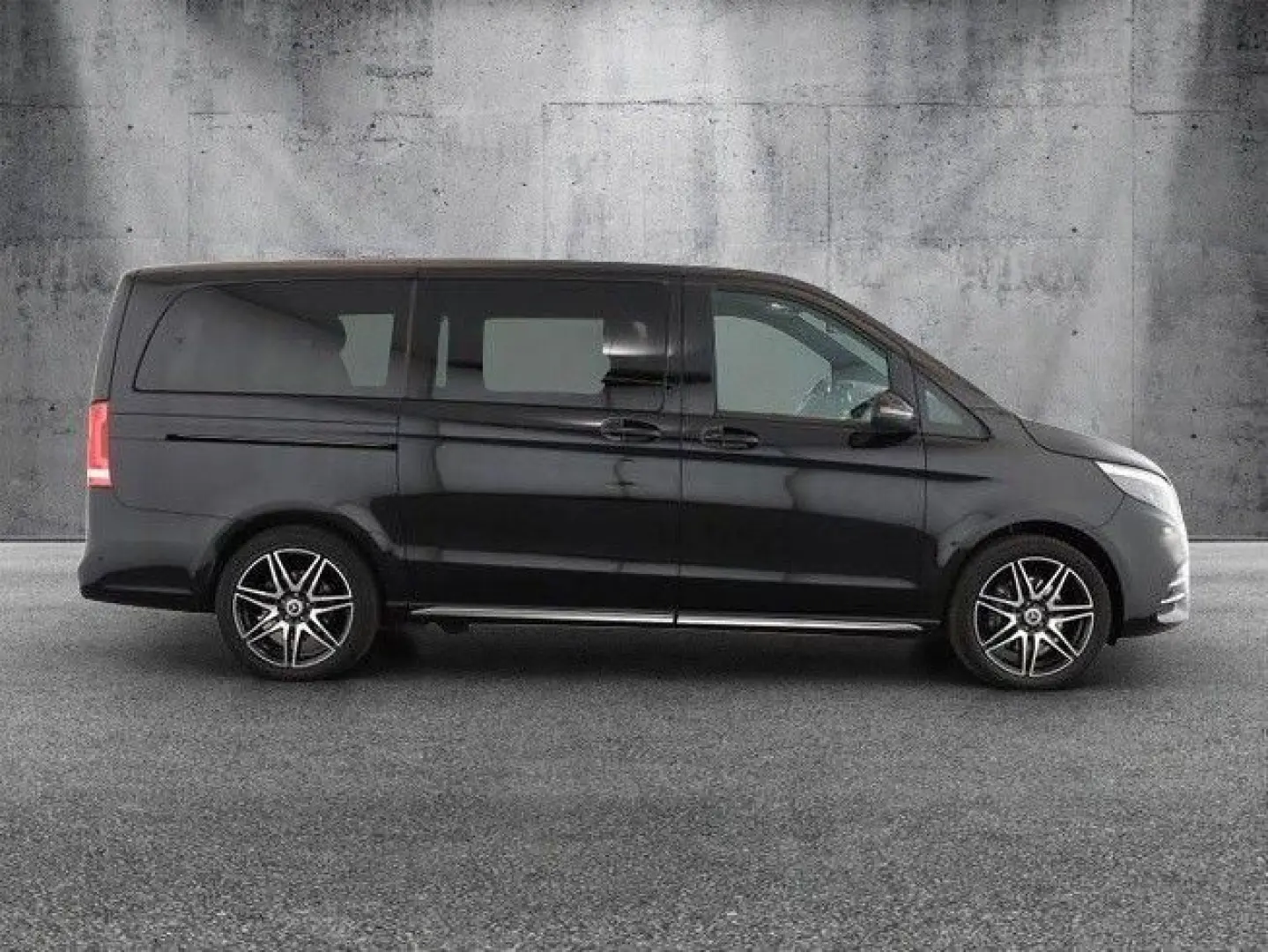 Mercede-Benz V 300 d 4M AVANTGARDE *LANG*AMG*PANO*