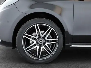 Mercede-Benz V 300 d 4M AVANTGARDE *LANG*AMG*PANO*