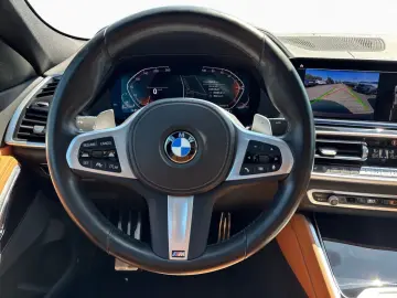 X6 xDr 30d M Sport HUD RFK Pano Laser Iconic 22