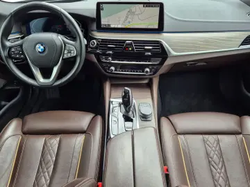 BMW 545e xDr Luxury/Massage/Ventilation/360/H&K/SoftClose