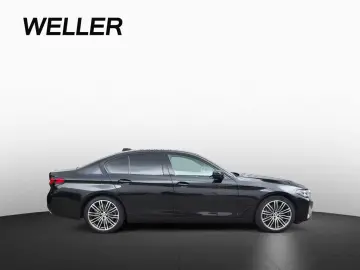 BMW 545e xDr Luxury/Massage/Ventilation/360/H&K/SoftClose
