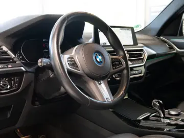 X3 xDrive 30e M-Sport LED WinterP KAM NAVI 4x4