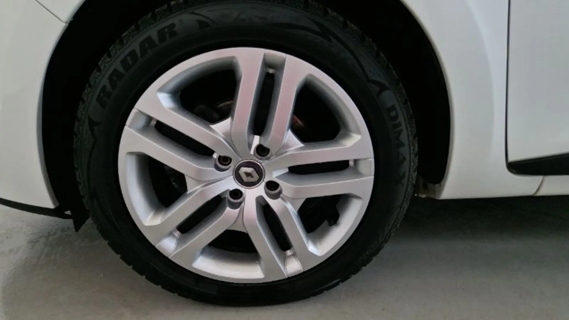 RENAULT CLIO 0.9 TCe 75CP Life Evo