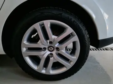 RENAULT CLIO 0.9 TCe 75CP Life Evo