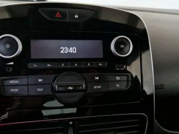 RENAULT CLIO 0.9 TCe 75CP Life Evo