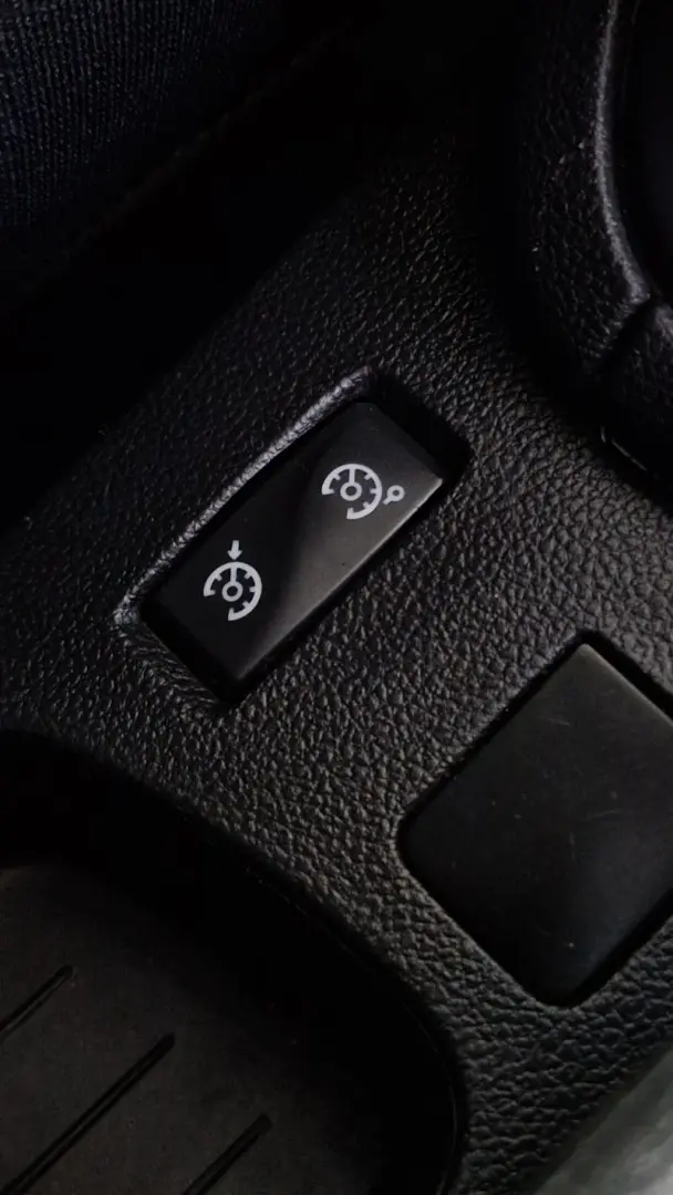 RENAULT CLIO 0.9 TCe 75CP Life Evo