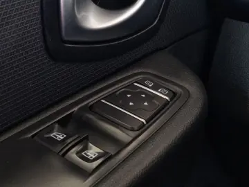 RENAULT CLIO 0.9 TCe 75CP Life Evo