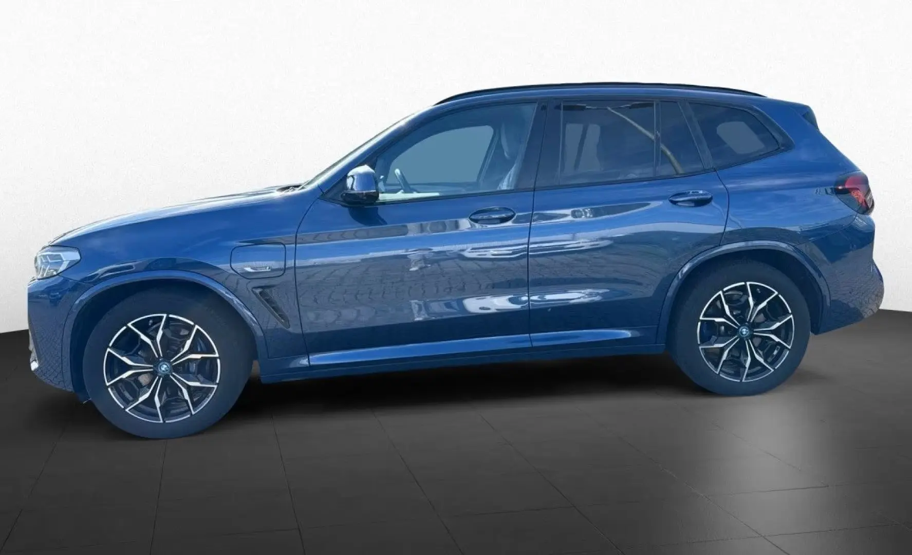 X3 xDrive30e Aut. M Sport Pano HUD 19