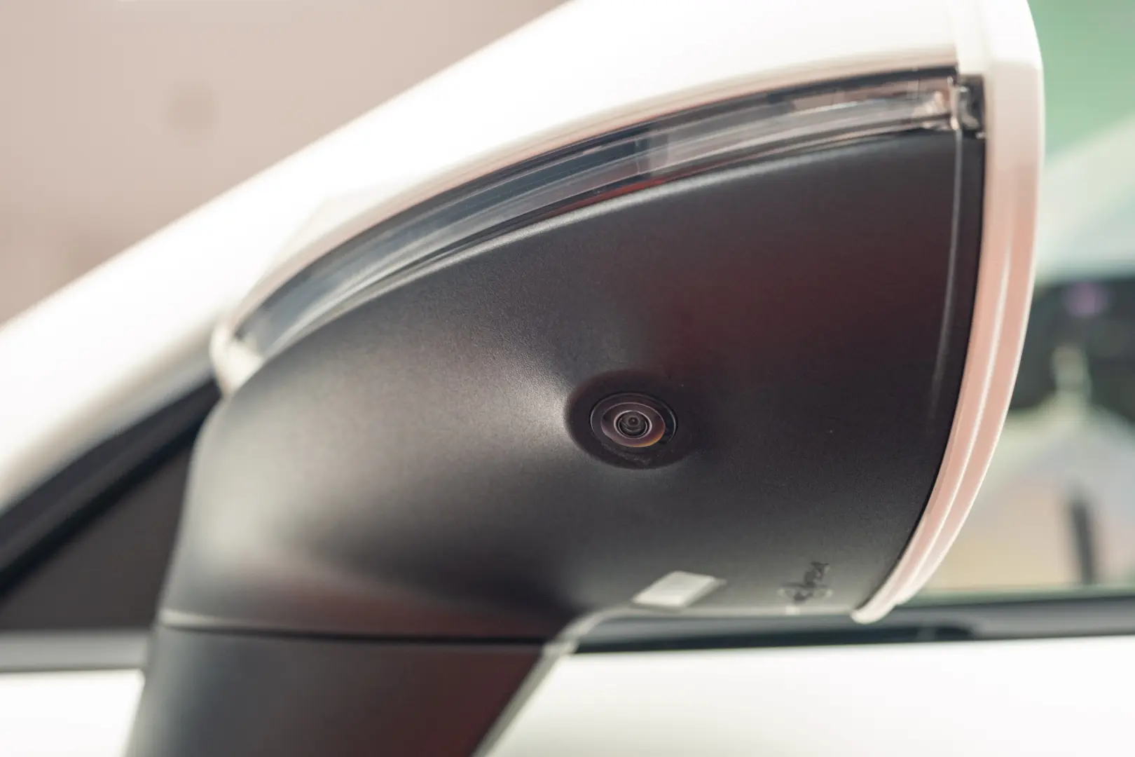 Porsche Cayenne E-Hybrid Garantie pana pe 2 aprilie 2028