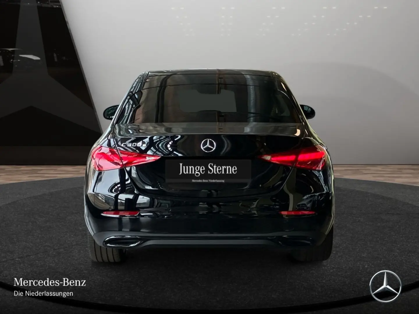 C 300 e Avantg/Night/LED/CarPlay/Kam/Navi Prem