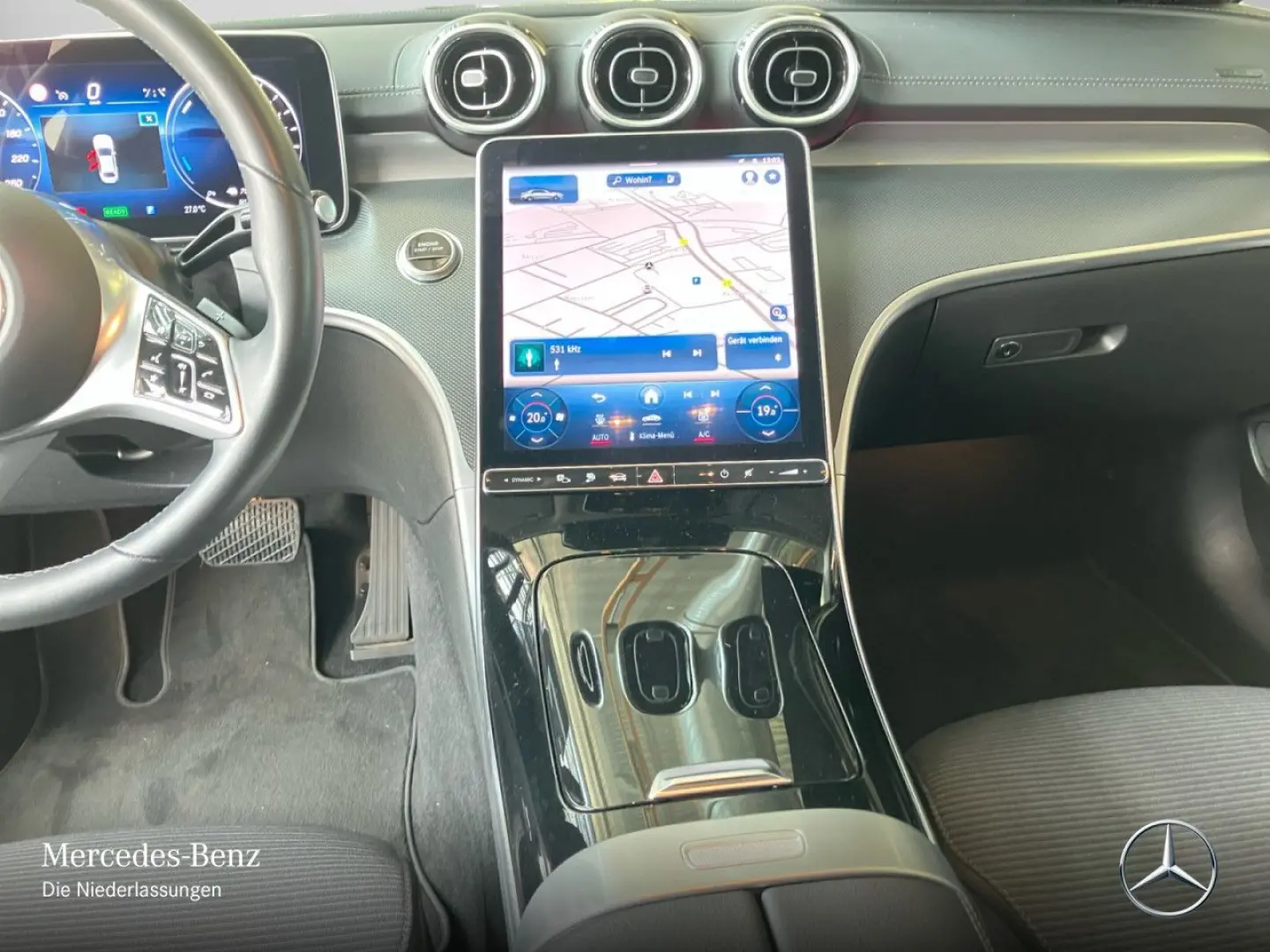C 300 e Avantg/Night/LED/CarPlay/Kam/Navi Prem