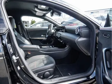 CLA 180 Coupé AMG Sport Advanced+ LED Navi Kamer