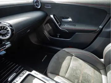 CLA 180 Coupé AMG Sport Advanced+ LED Navi Kamer