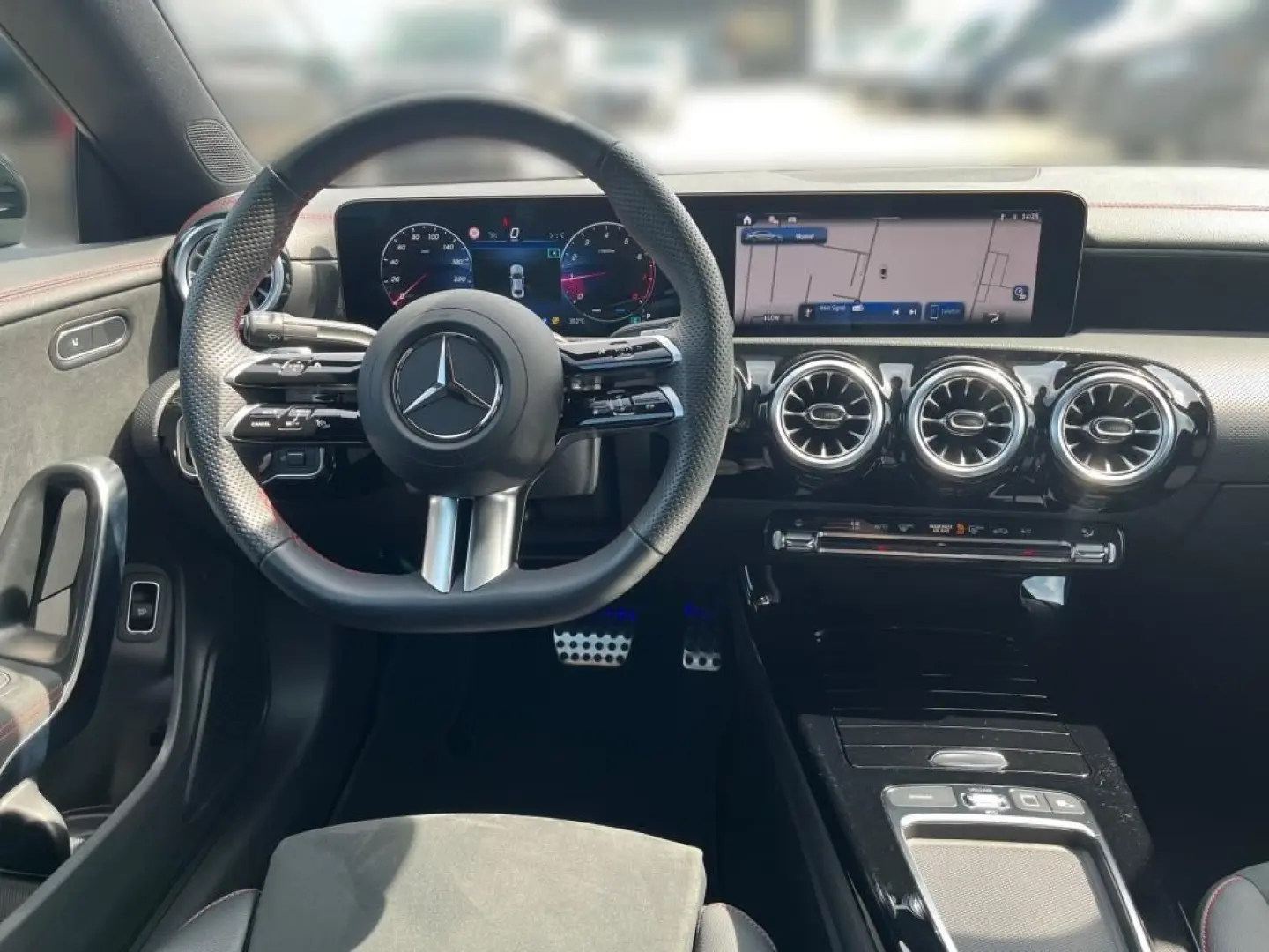 CLA 200 Coupé AMG-Adv+*KeyGo*RKam*Ambi*CarPlay
