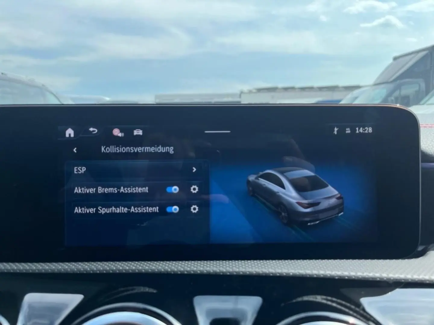 CLA 200 Coupé AMG-Adv+*KeyGo*RKam*Ambi*CarPlay