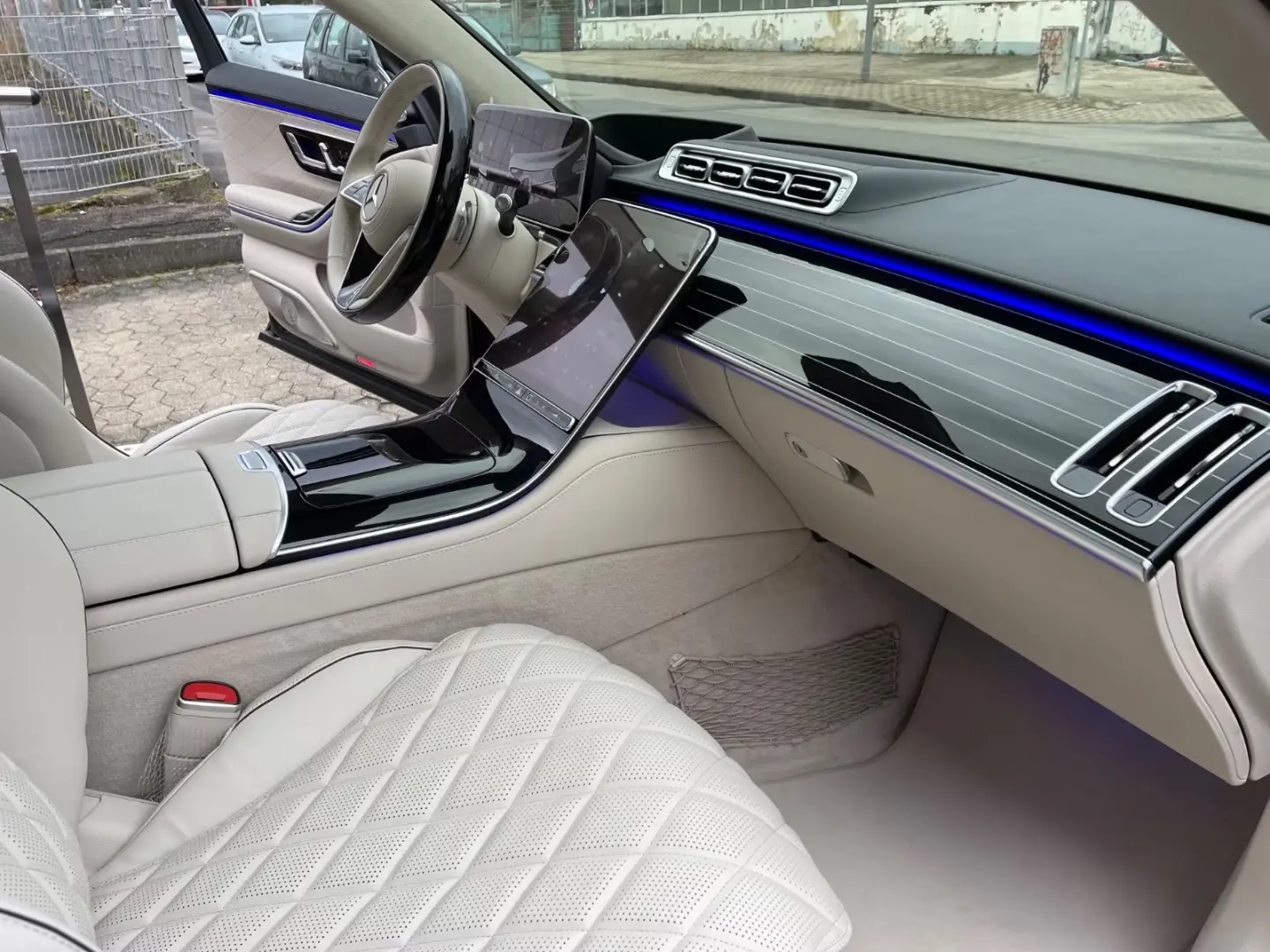 Mercedes-Benz S 580 L AMG|BEIGE|5-SITZE|4D