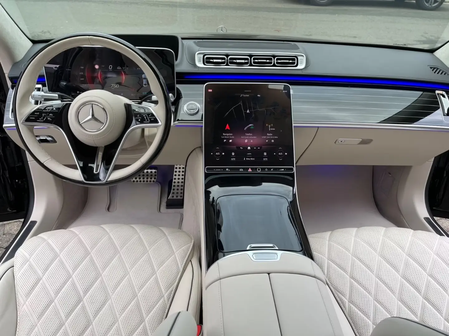 Mercedes-Benz S 580 L AMG|BEIGE|5-SITZE|4D