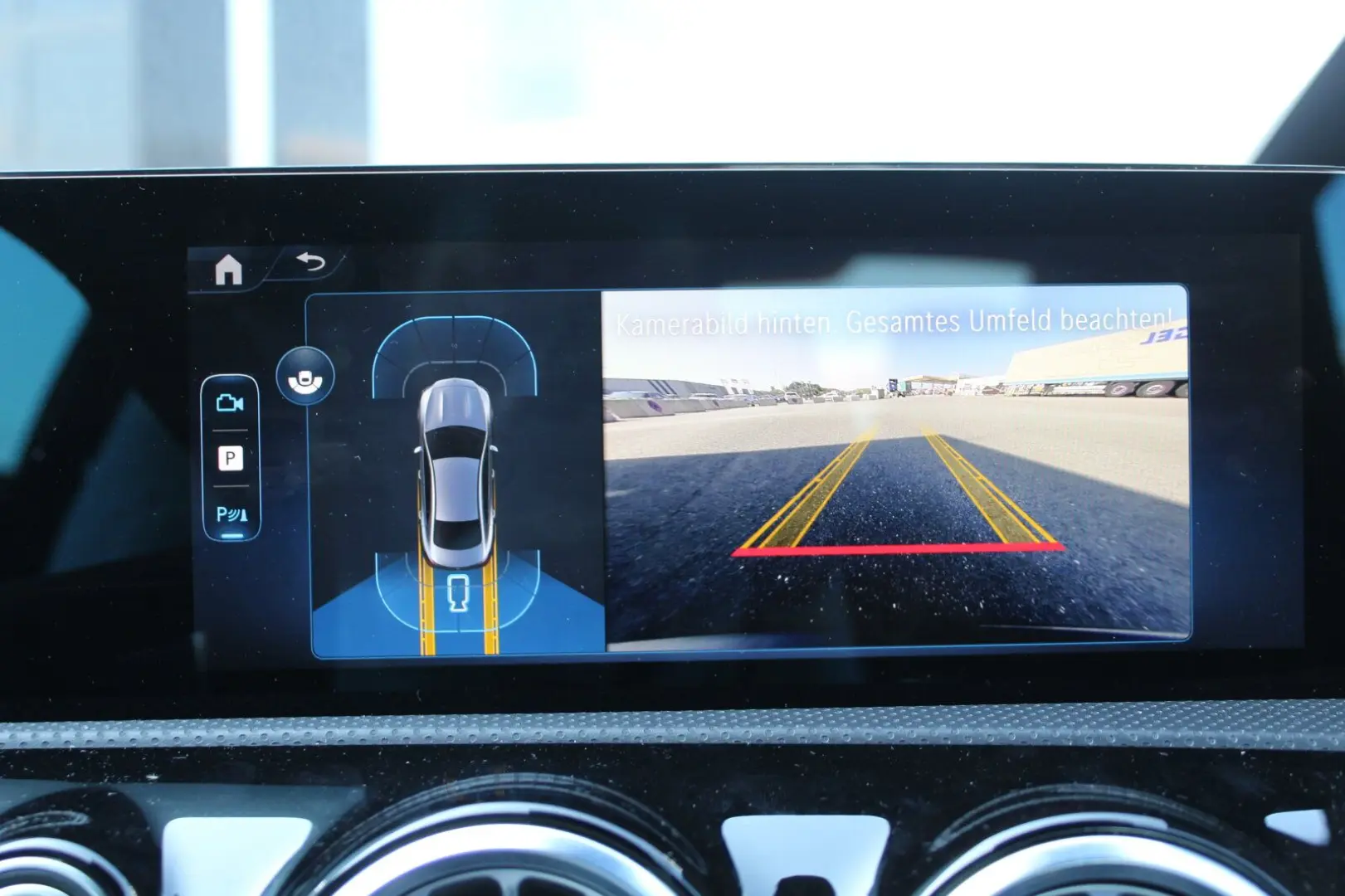 CLA 200 Coupé AMG NAVI+LED+KAMERA+SITZH.+DAB+PDC