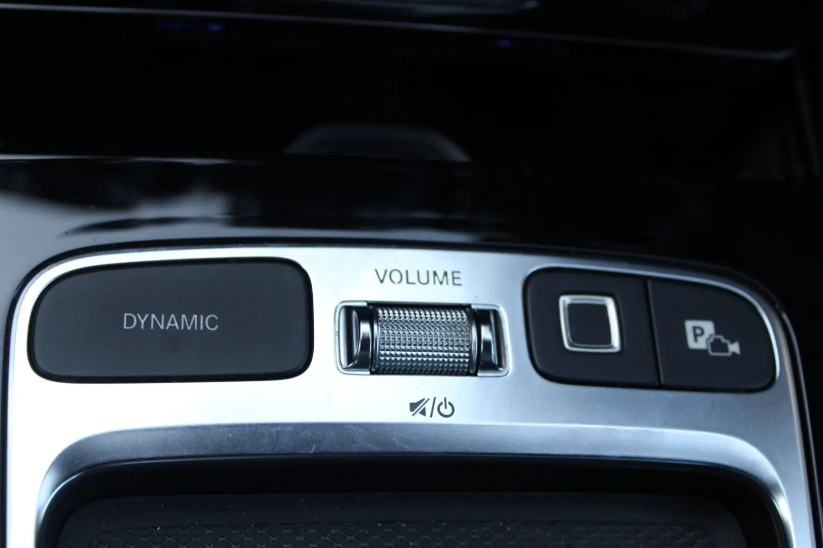 CLA 200 Coupé AMG NAVI+LED+KAMERA+SITZH.+DAB+PDC