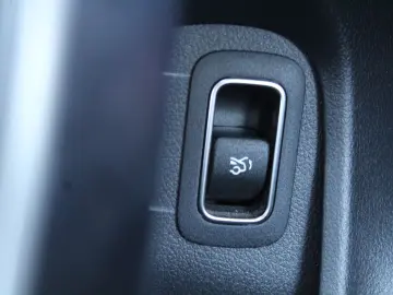CLA 200 Coupé AMG NAVI+LED+KAMERA+SITZH.+DAB+PDC