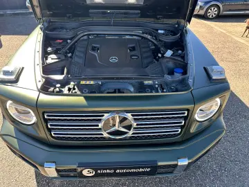 G500 V8 Final Edition Green Magno Fond-TV Standh