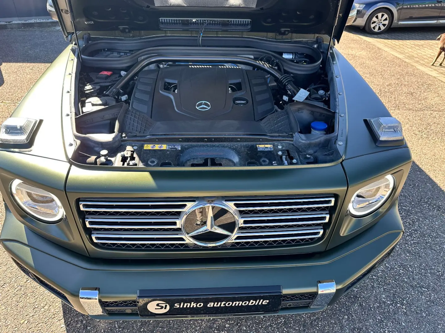 G500 V8 Final Edition Green Magno Fond-TV Standh