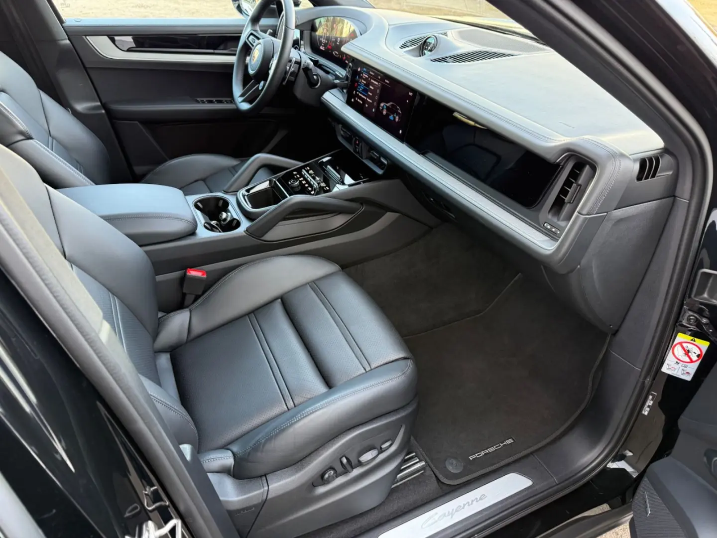 Cayenne Coupe/Clubleder/HAL/Bose/SWA/HD/UPE.132€