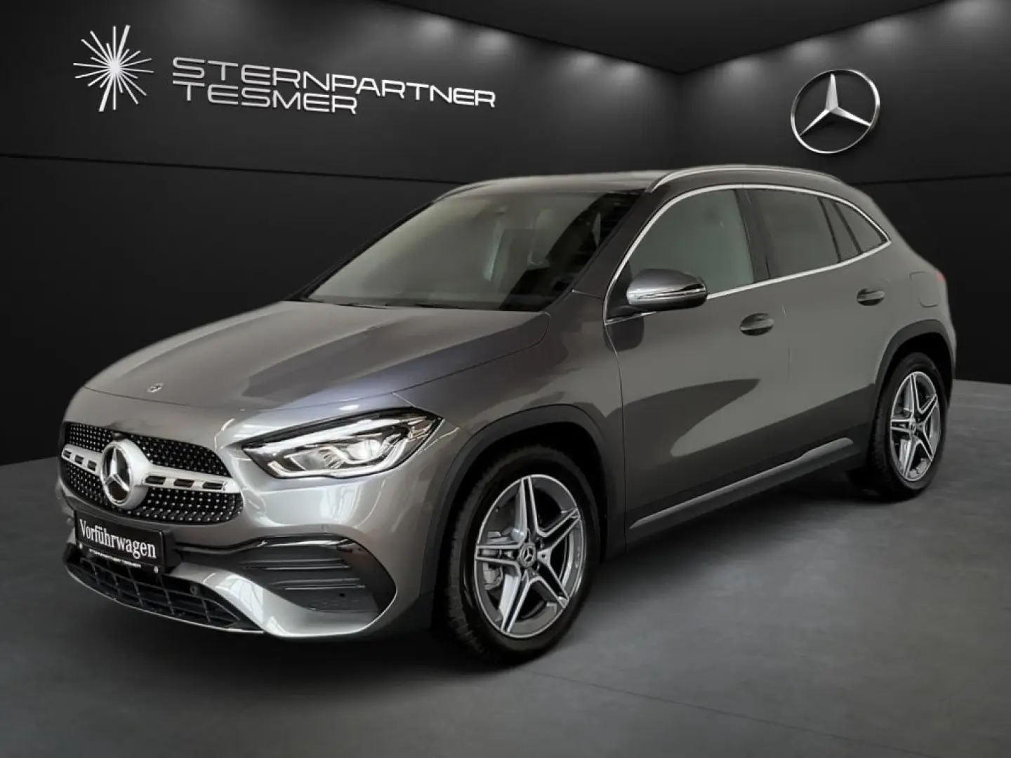 GLA 200 AMG, Kamera, CarPlay, Totwinkel, LED