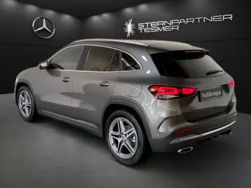 GLA 200 AMG, Kamera, CarPlay, Totwinkel, LED