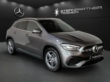 GLA 200 AMG, Kamera, CarPlay, Totwinkel, LED