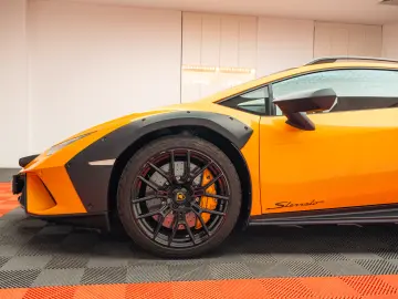 Lamborghini Huracan Sterrato