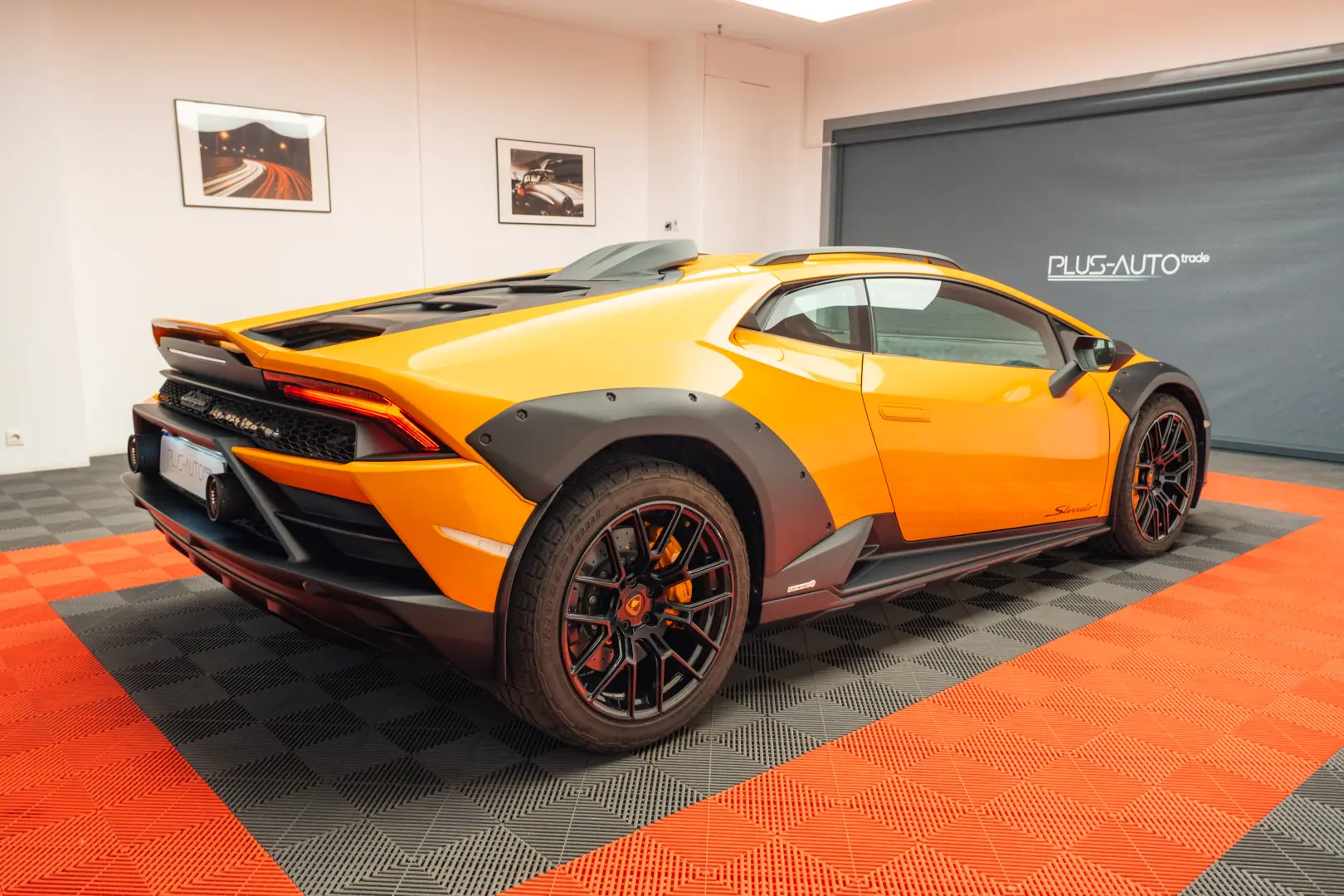 Lamborghini Huracan Sterrato